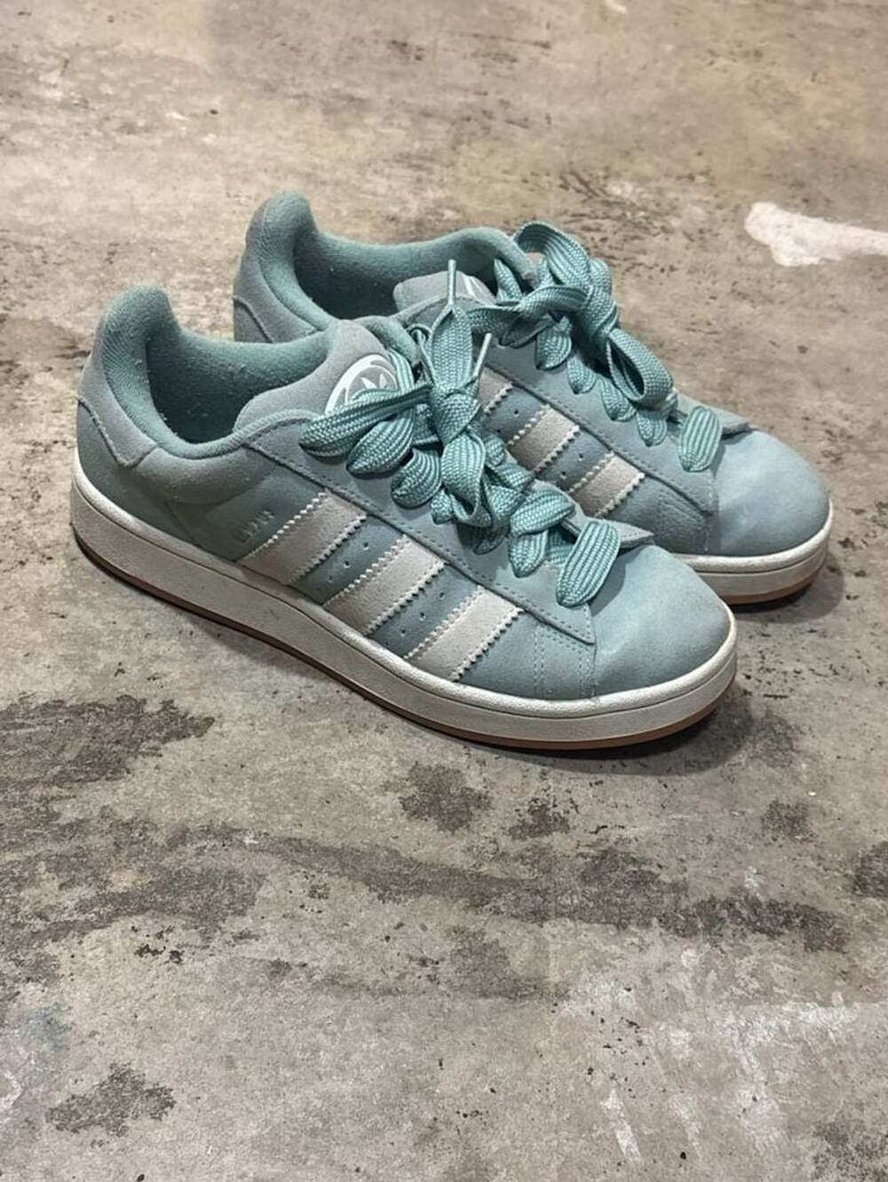 Adidas Campus 00s Hazy Green Gum Size 9.5